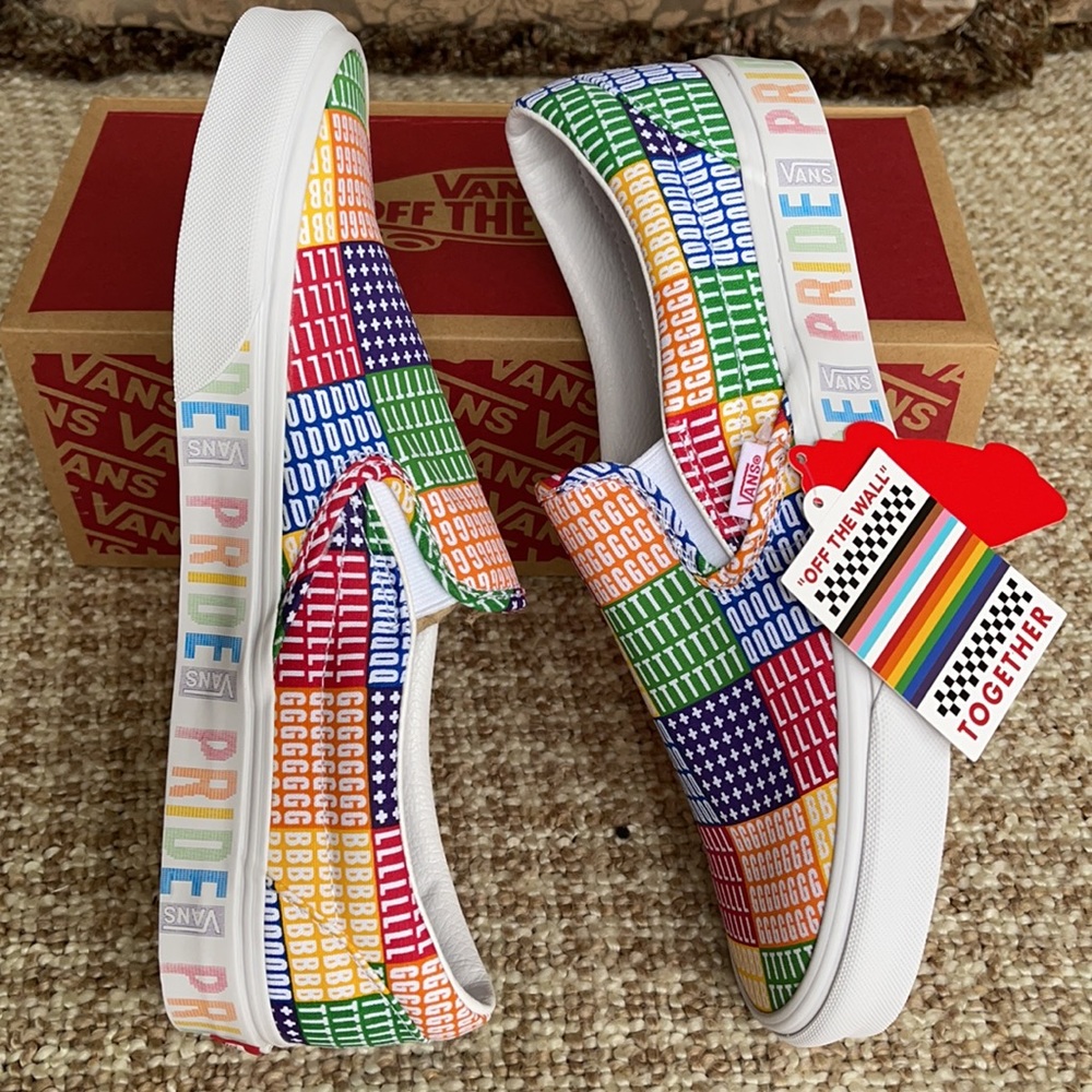Vans Classic Slip On Pride Multi/True White men’s - Picture 3 of 16